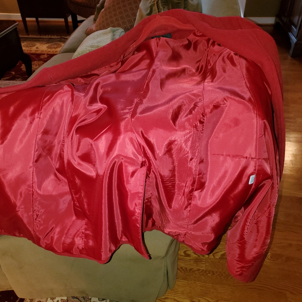 Coat - Picture 4 of 4